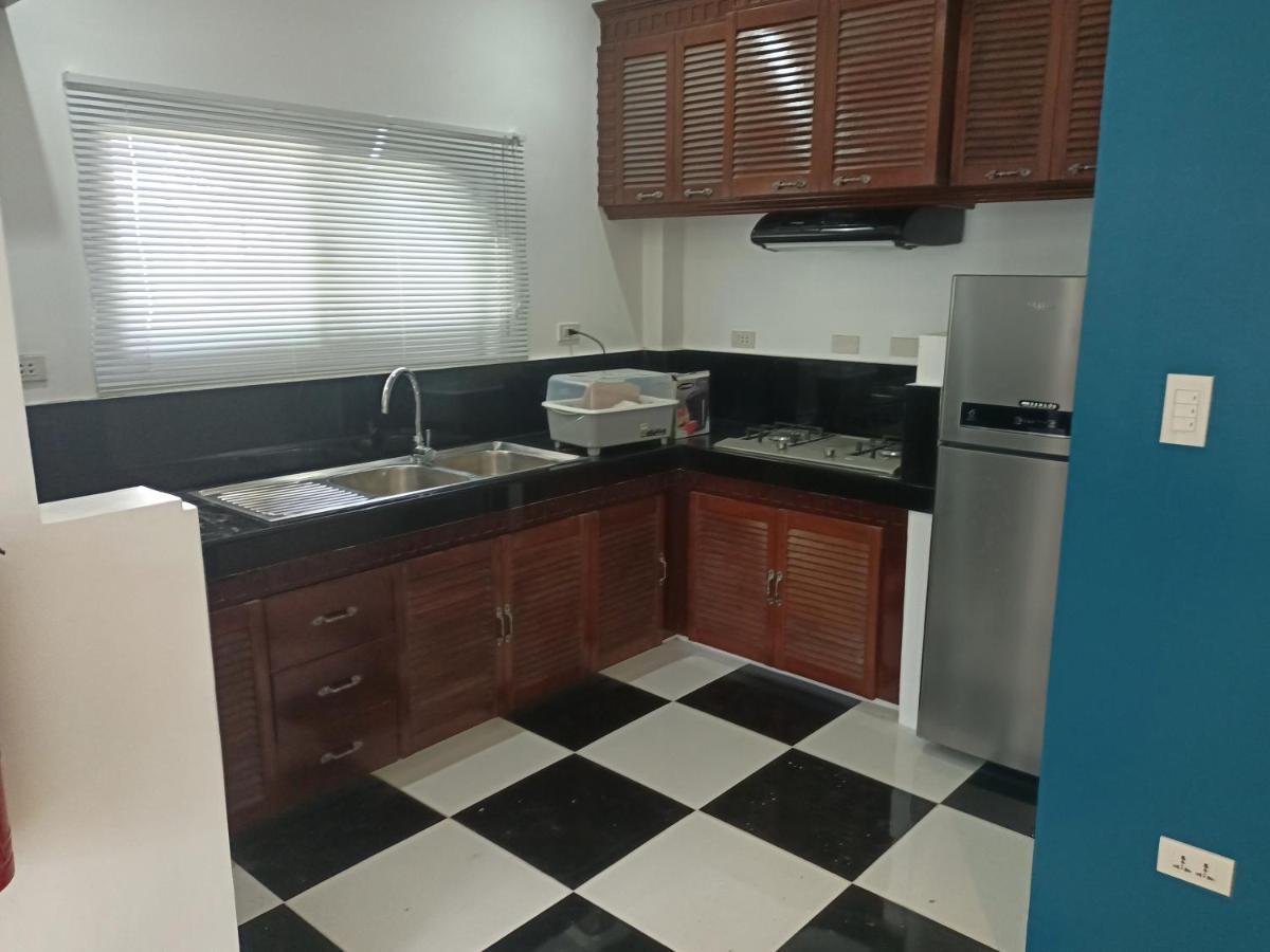 Alona Whitehouses Resort Панглао Екстериор снимка