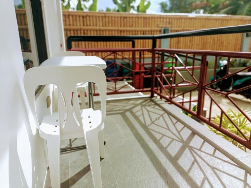 Alona Whitehouses Resort Панглао Екстериор снимка